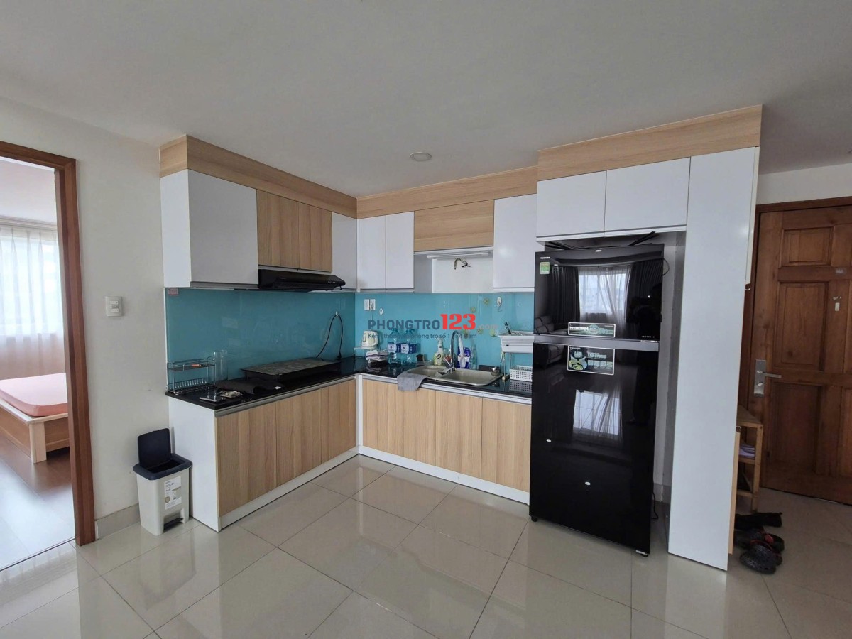 Cho thuê C/c Ruby Garden 2PN Full Nội Thất giá 10Tr/th 79m2 ban công thoáng.