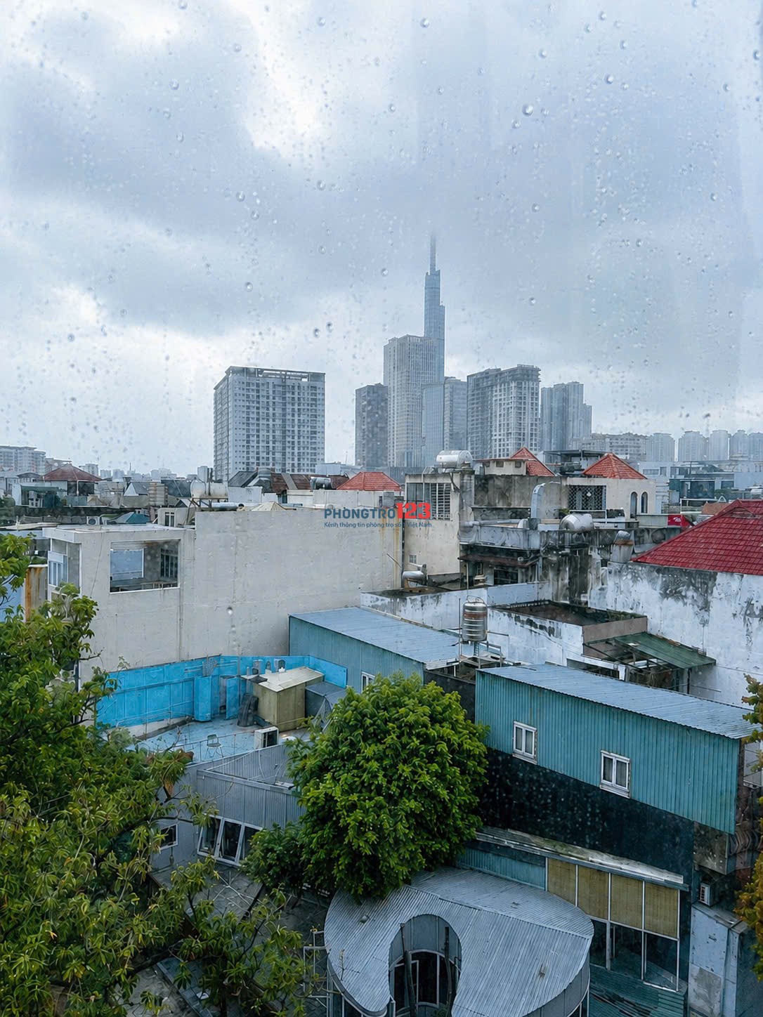Cho thuê phòng gác lửng đi bộ qua UTH, cửa sổ lớn – Võ Oanh, Bình Thạnh | Gần HUTECH, UEF, FTU, HIU