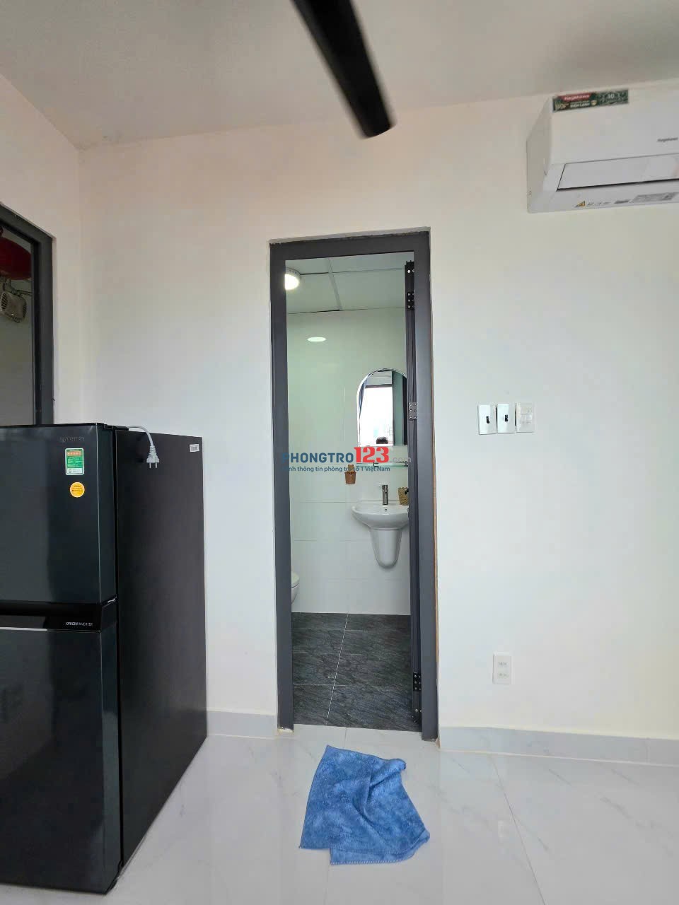 CHO THUÊ CĂN HỘ MỚI - CỬA SỔ LỚN CÓ THANG MÁY - BÙI ĐÌNH TÚY - GẦN ĐH HỒNG BÀNG, UEF