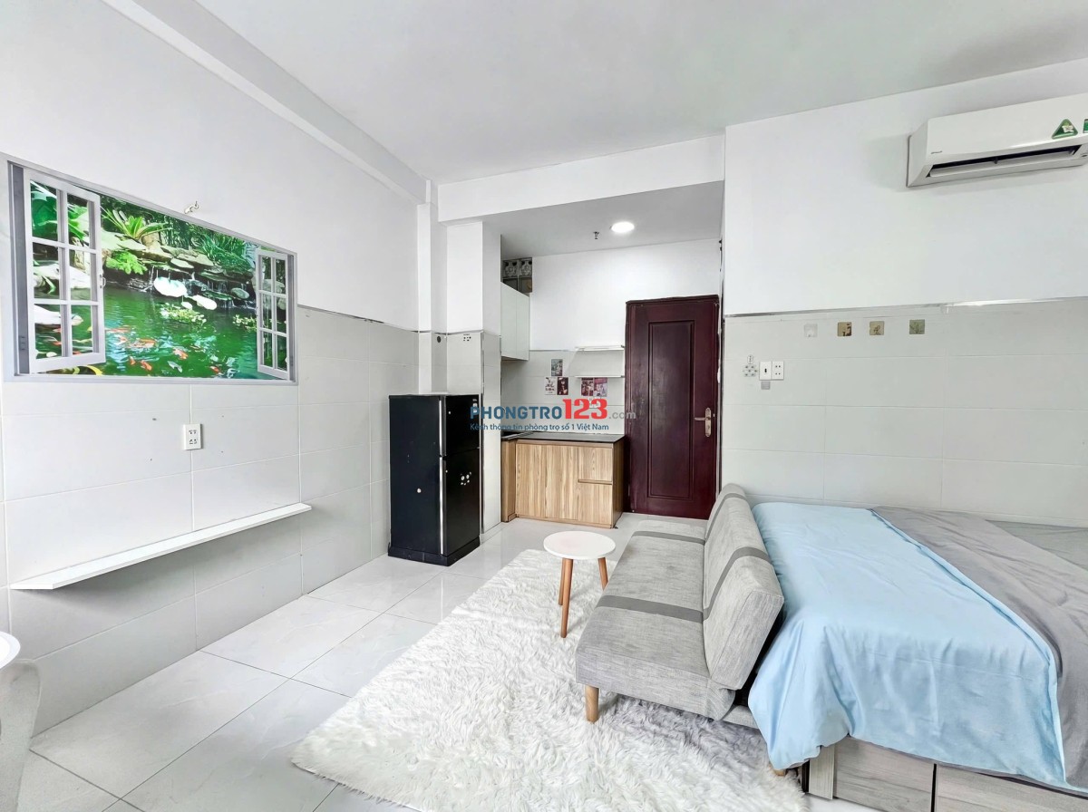 Phòng cửa sổ thoáng - Dương Quảng Hàm gần Emart Phan Văn Trị