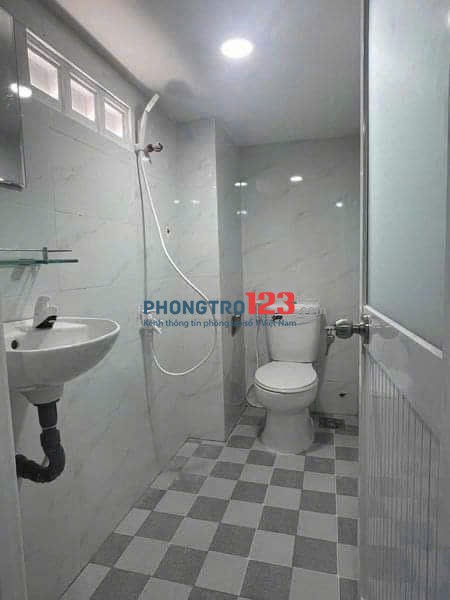 Phòng trọ cao cấp giá sinh viên - Gần ĐH GIA ĐỊNH - GIÁ: 3,5triệu