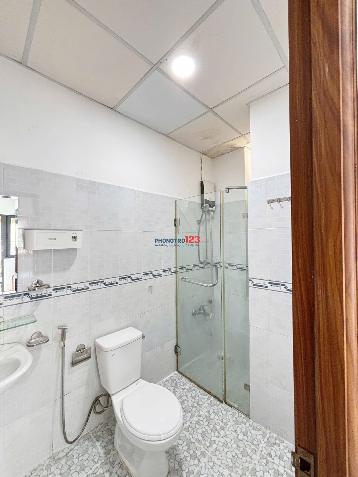CĂN HỘ CỬA SỔ BANCON NGAY TRẦN MINH QUYỀN - ĐƯỜNG 3/2 ĐỐI DIỆN VIỆT NAM QUỐC TỰ & NHÀ HÁT HÒA BÌNH