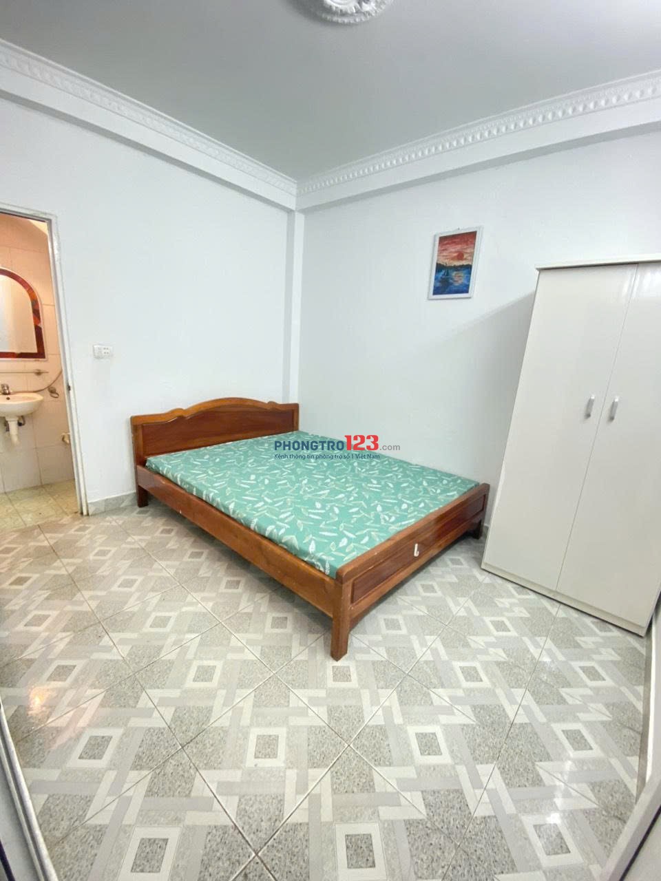 Nhà số 639 Phúc Diễn , Nam Từ Liêm⏰ Đang trống PHÒNG 102 vskk giá 2,2 tr