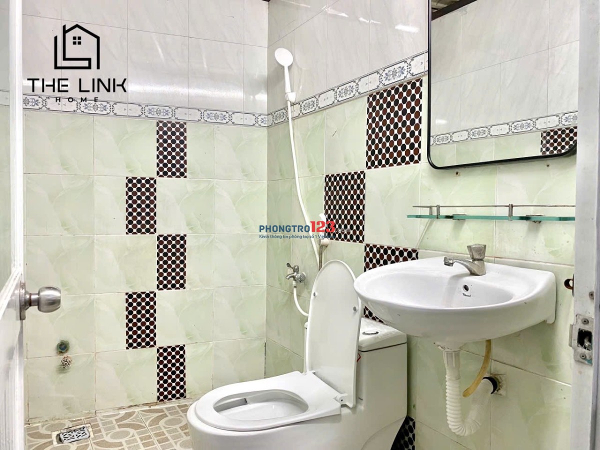 PHÒNG FULL NỘI THẤT SIÊU RỘNG TÁCH BẾP NGUYỄN XÍ GẦN ĐẠI HỌC GIAO THÔNG VẬN TẢI, CÔNG NGHỆ, VĂN LANG