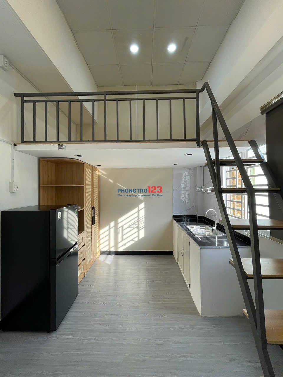 FULL NỘI THẤT GÁC CAO CHỈ TỪ 6TR HUỲNH TỊNH GẦN ĐH KINH TẾ, ĐH KIẾN TRÚC, ĐH MỞ...