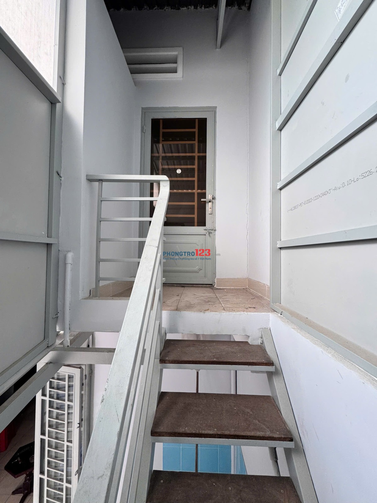  **CHO THUÊ PHÒNG 25m² – GIỜ GIẤC TỰ DO –CÓ BẾP RIÊNG - CHỈ 3.500.000Đ/THÁNG**