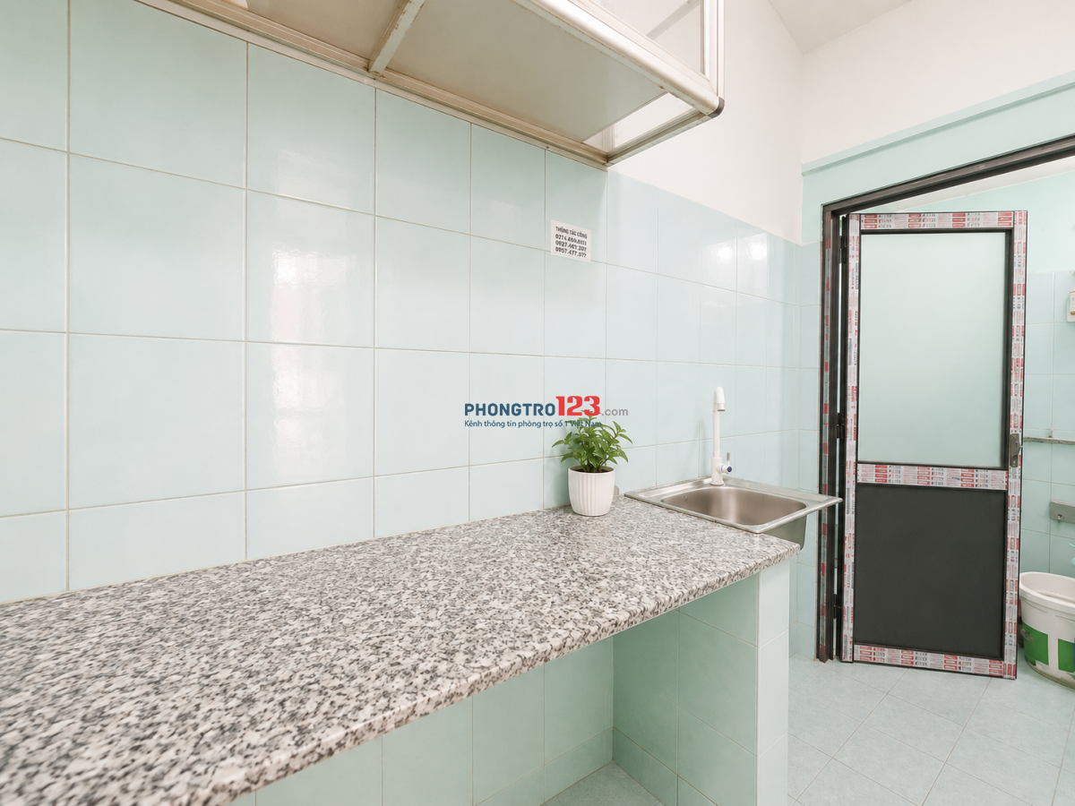Cho thuê Nguyên căn 1 trệt 1 lầu - 1PN 1PK 2 TOLET ngay XÓM VẮNG XÓM NGHÈO