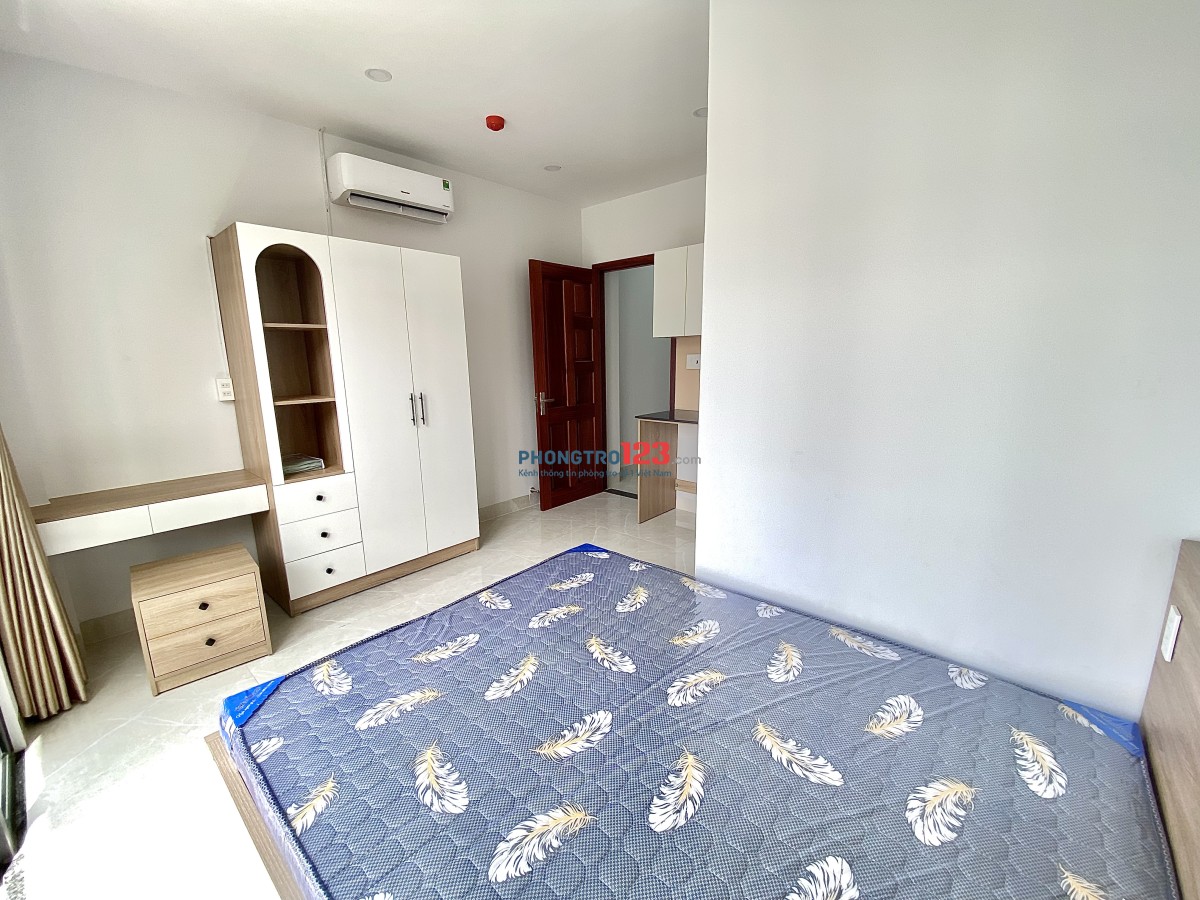 Mới 100% Studio rộng 30m² - ban công - máy giặt riêng gần trường UTH, FTU, Hutech...