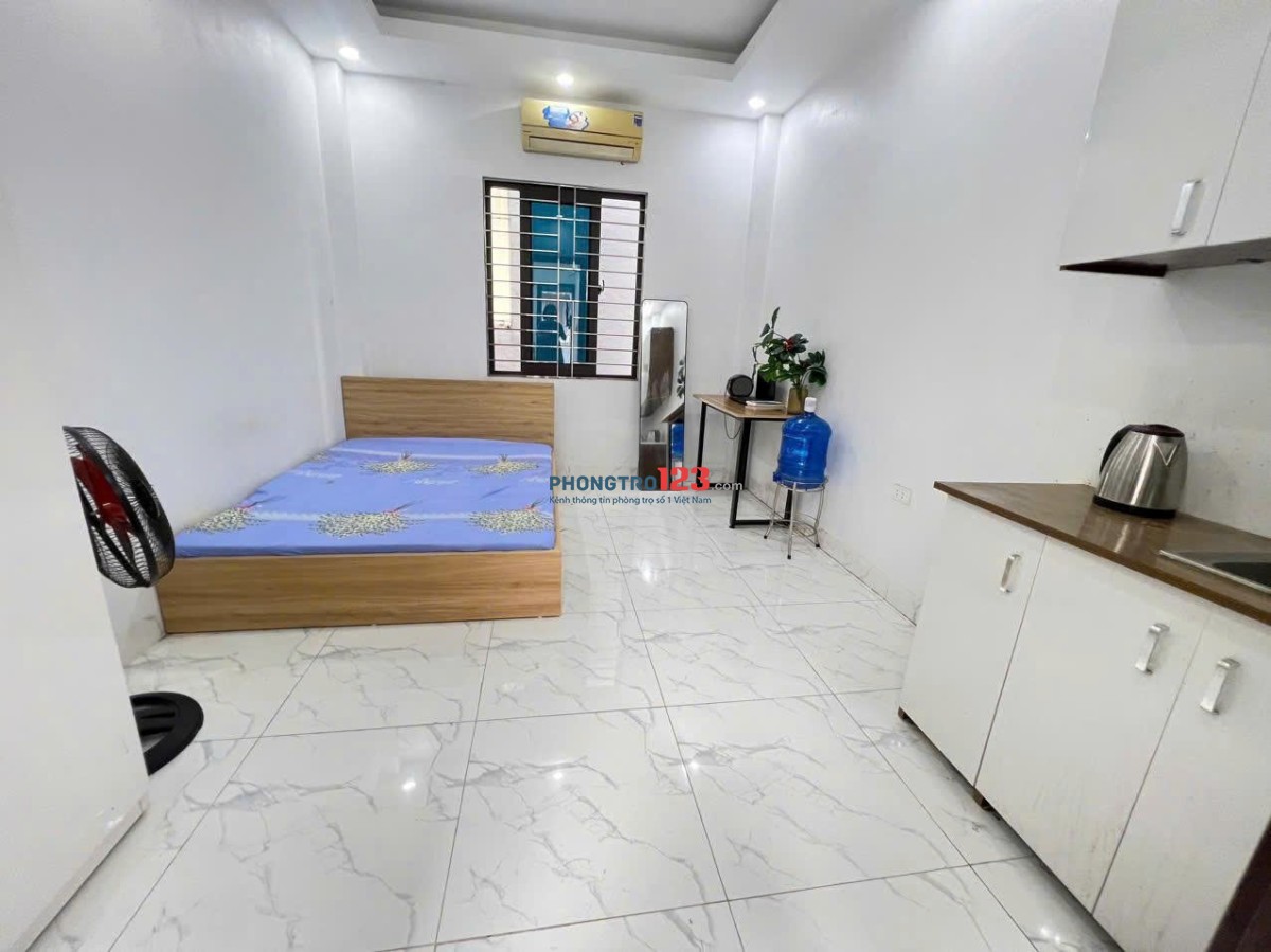 Nhà số 39 hẻm 90 ngách 64 ngõ 193 Phú Diễn , Bắc từ liêm trống Phòng 501 giá 3.2 tr vskk