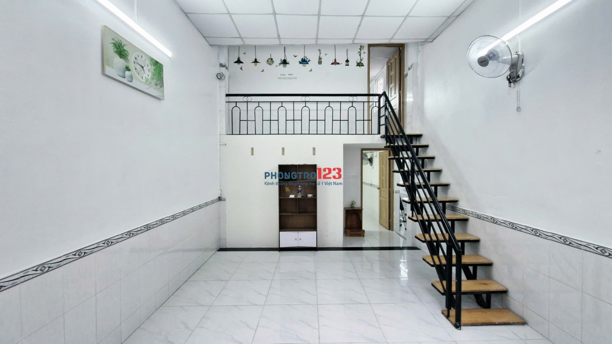 Chính chủ cần cho thuê nhà nguyên căn Q8 - 2 Phòng ( 8.5tr/ tháng)