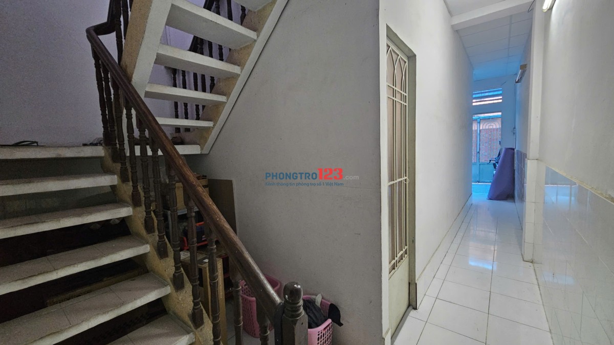 Phòng diện tích lớn nguyễn hữu cảnh bình thạnh