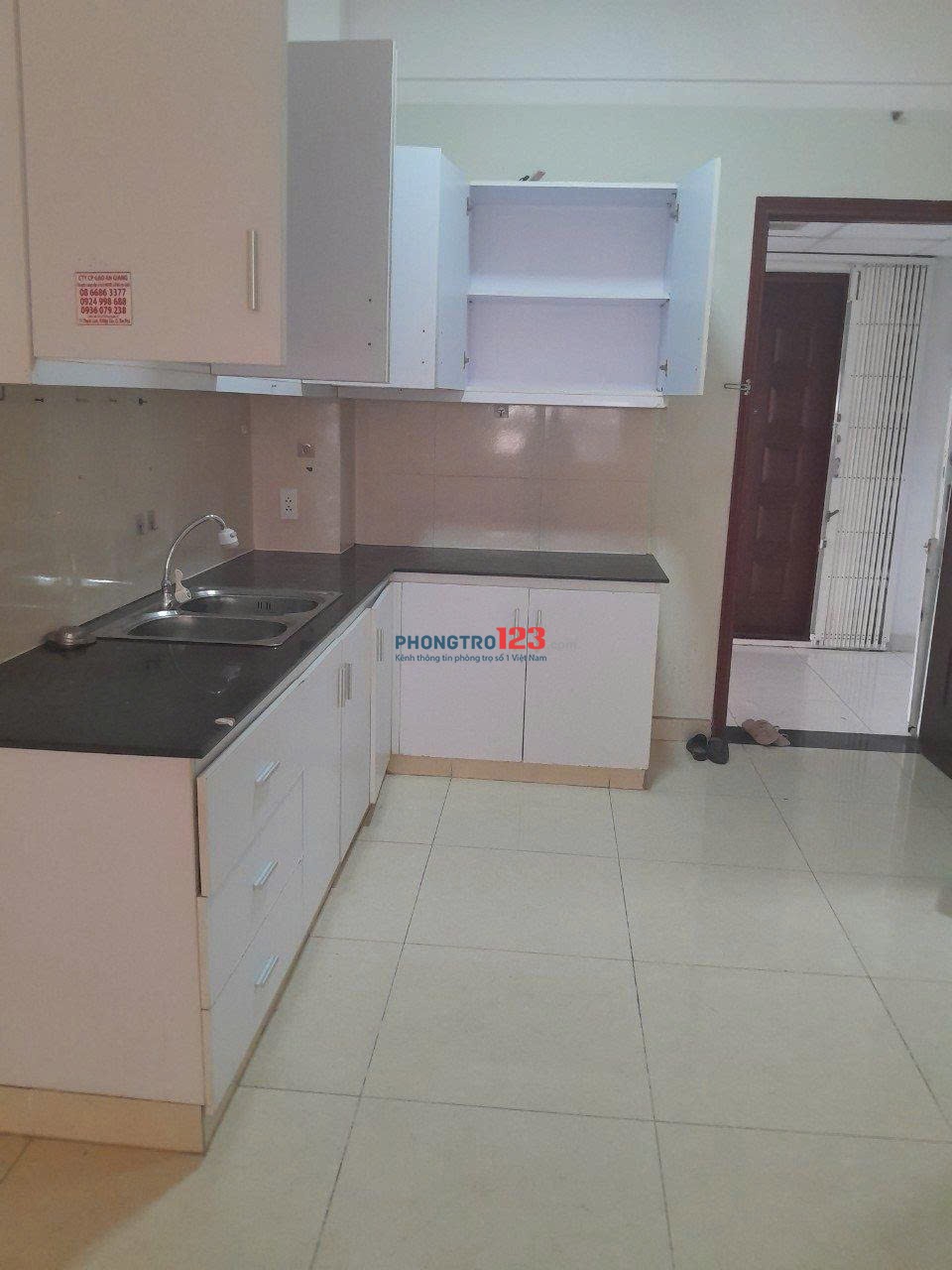 Chung cư Phú Thọ- Nguyễn Thị Nhỏ: căn 60m2, 2p ngủ, giá 9,5tr/tháng