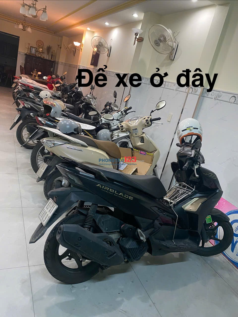 Cho thuê phòng trọ 4tr/tháng,18m2, đầy đủ tiện nghi, máy lạnh, tắm nước nóng, giặt máy tại Quận 7