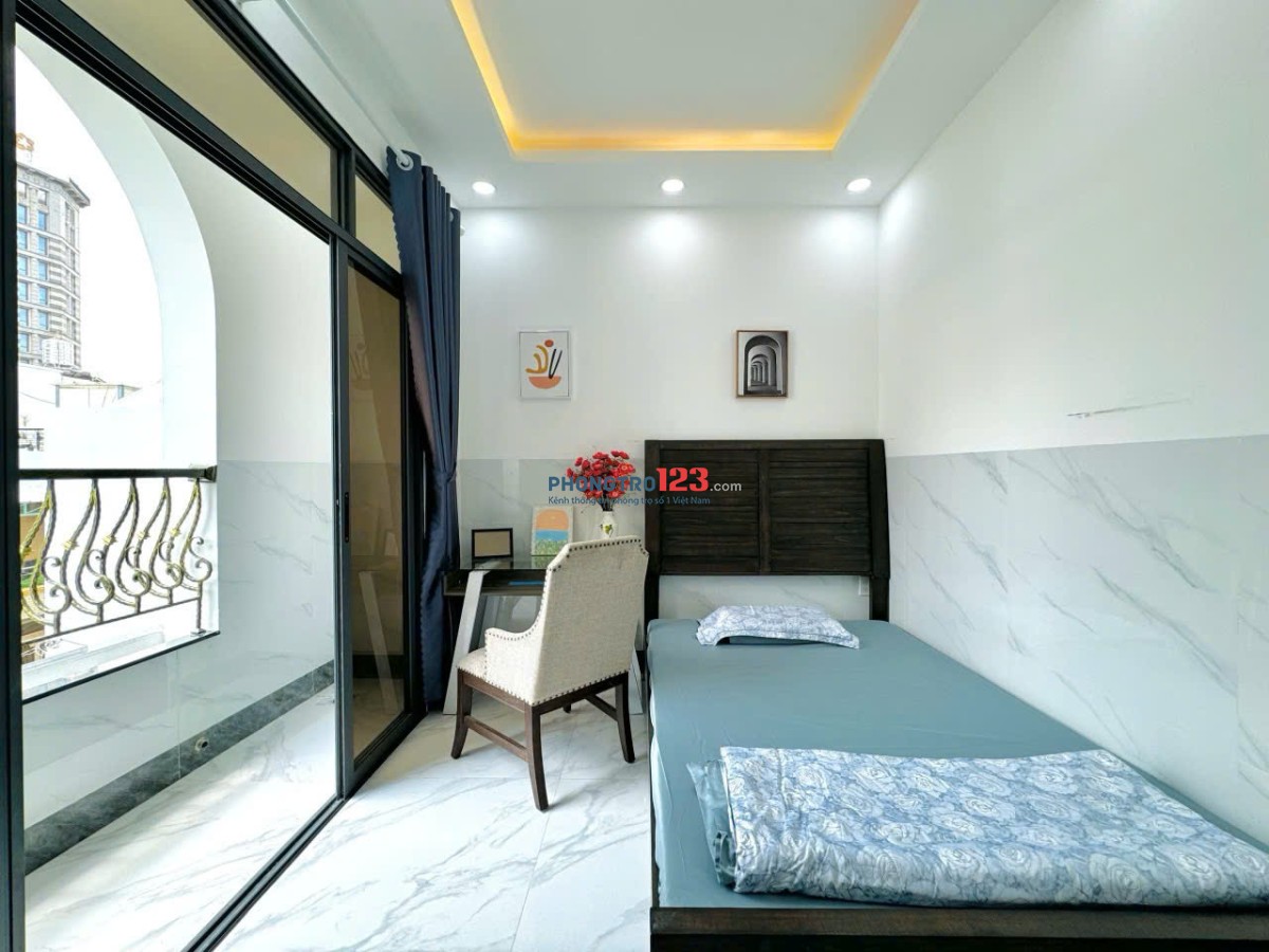 CHO THUÊ PHÒNG TRỌ SINH VIÊN GẦN UEH – NAM KỲ KHỞI NGHĨA Q3 – STUDIO BAN CÔNG, NHÀ MỚI CÓ THANG MÁY