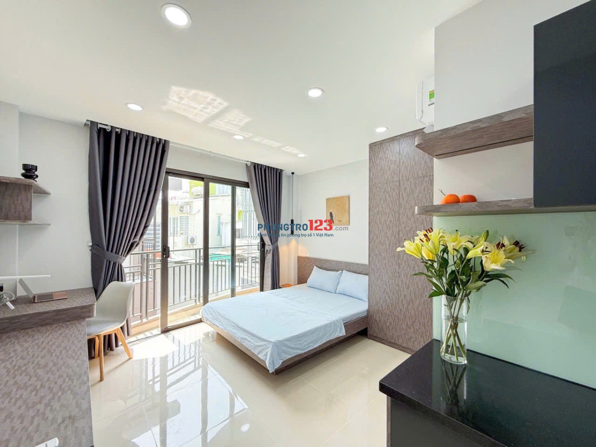 Phòng Trọ Cửa Sổ Trời Lớn Full Nội Thất Bùi Đình Tuý Gần FTU, Hutech, Ngoại Thương, Nguyễn Gia Trí