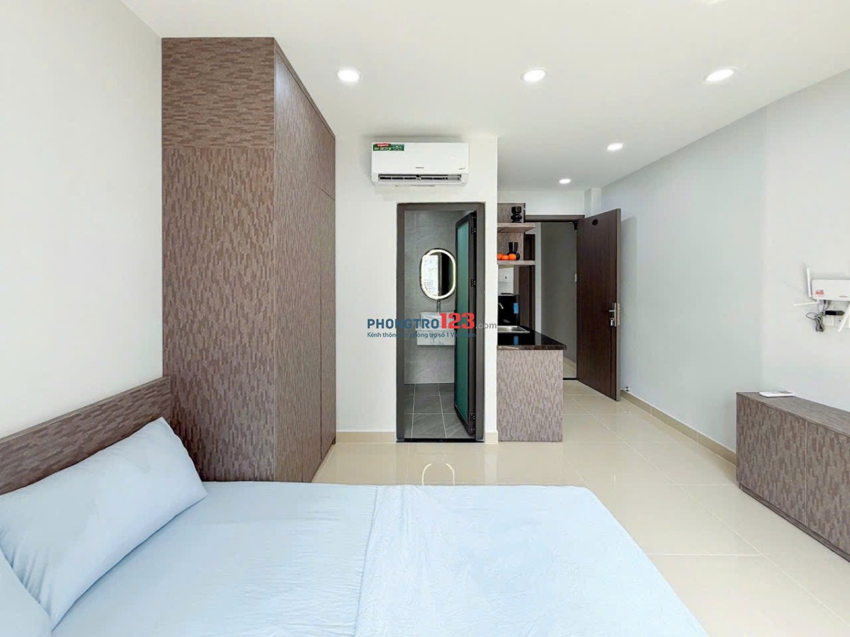 Phòng Trọ Cửa Sổ Trời Lớn Full Nội Thất Bùi Đình Tuý Gần FTU, Hutech, Ngoại Thương, Nguyễn Gia Trí