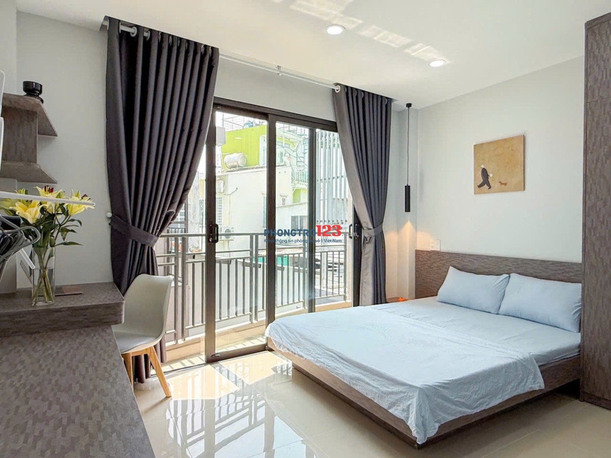 Phòng Trọ Cửa Sổ Trời Lớn Full Nội Thất Bùi Đình Tuý Gần FTU, Hutech, Ngoại Thương, Nguyễn Gia Trí