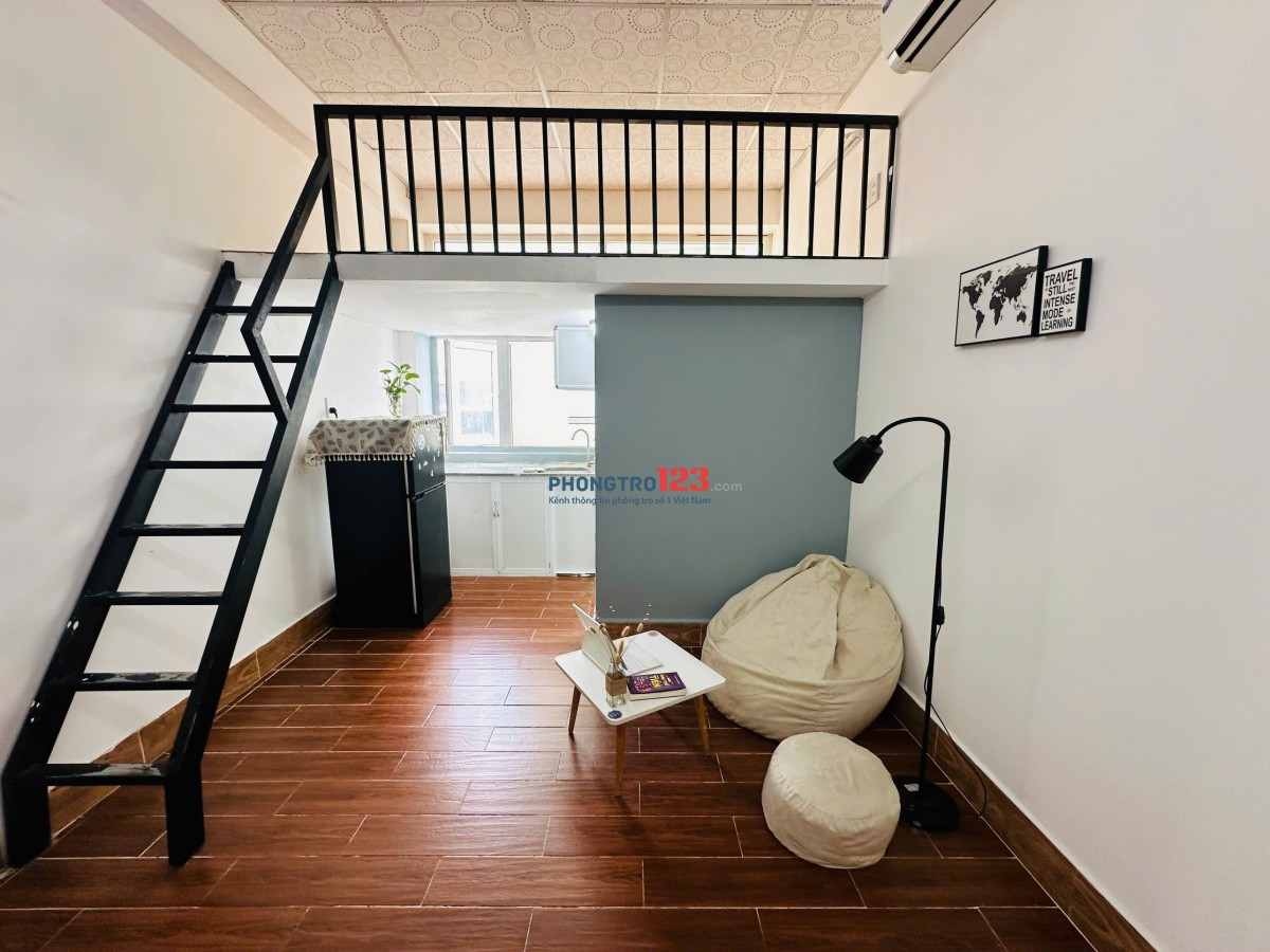 Phòng trọ 32m2 có gác lửng full nội thất đường Ung Văn Khiêm kế bên Đại Học Giao Thông Vận Tải