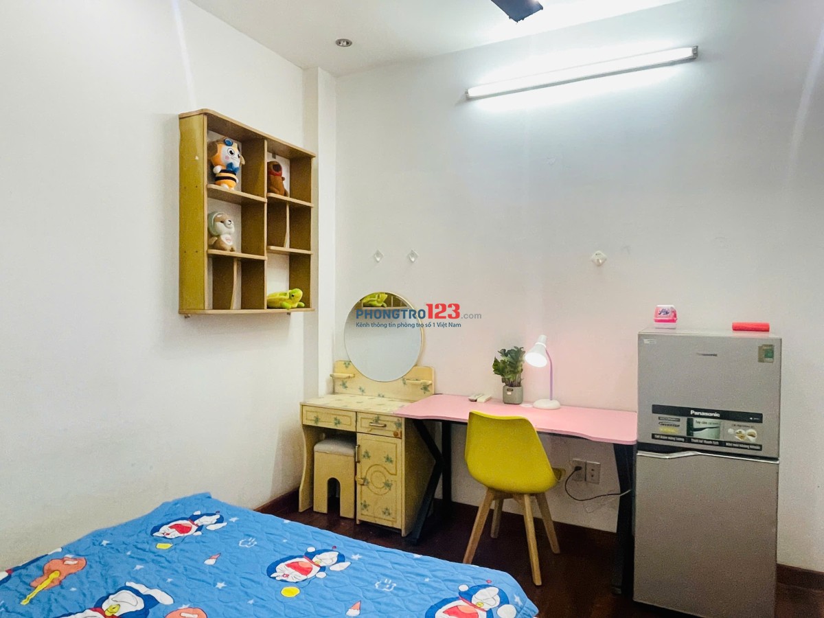 Phòng Q10 siêu đẹp full NT - Tiện Ích Full-Giá ưu đãi