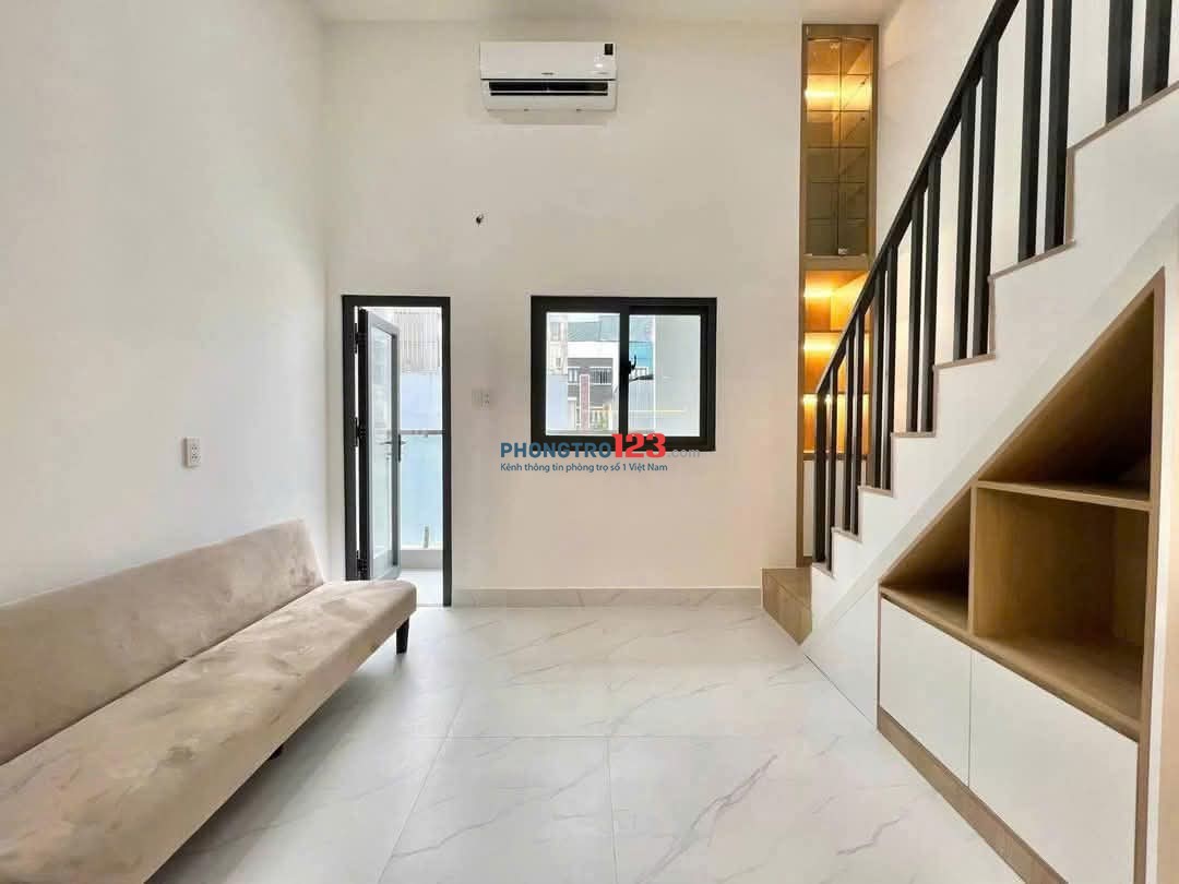 CHO THUÊ CĂN HỘ MINI DUPLEX FULL NỘI THẤT BAN CÔNG TẠI NGUYỄN GIA TRÍ ĐI BỘ 5P SANG HUTECH,UTH,FTU2