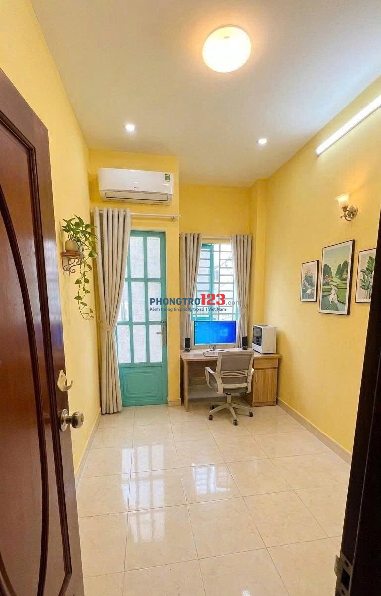 Cho thuê phòng 489 Huỳnh Văn Bánh, Phú Nhuận