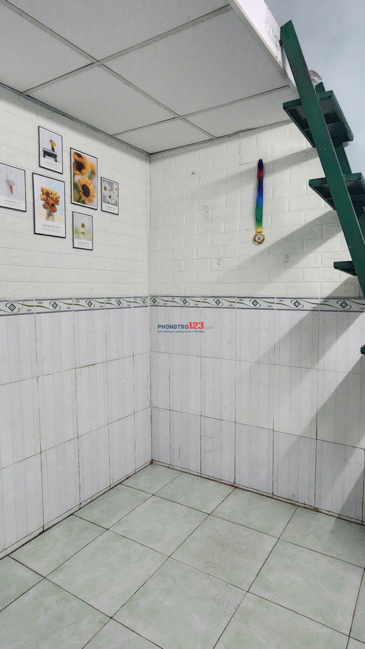 Cho thuê phòng trọ có gác, có ban công, thoáng mát, yên tĩnh như nhà phốgần ĐH Công nghiệp, Văn Lang
