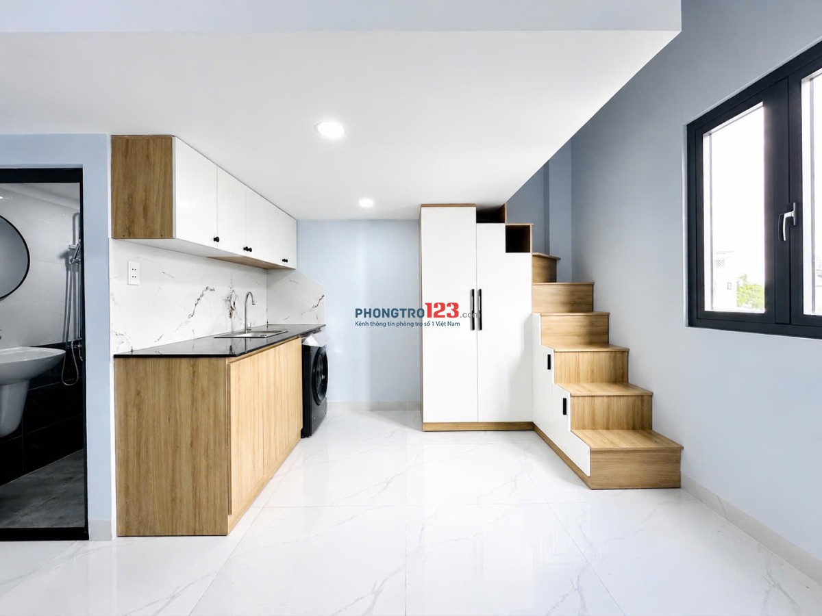 CĂN HỘ DUPLEX FULL NT - BAN CÔNG THOÁNG - GẦN TDTU, UFM, RMIT, NTTU - THUẬN TIỆN DI CHUYỂN Q1, Q4