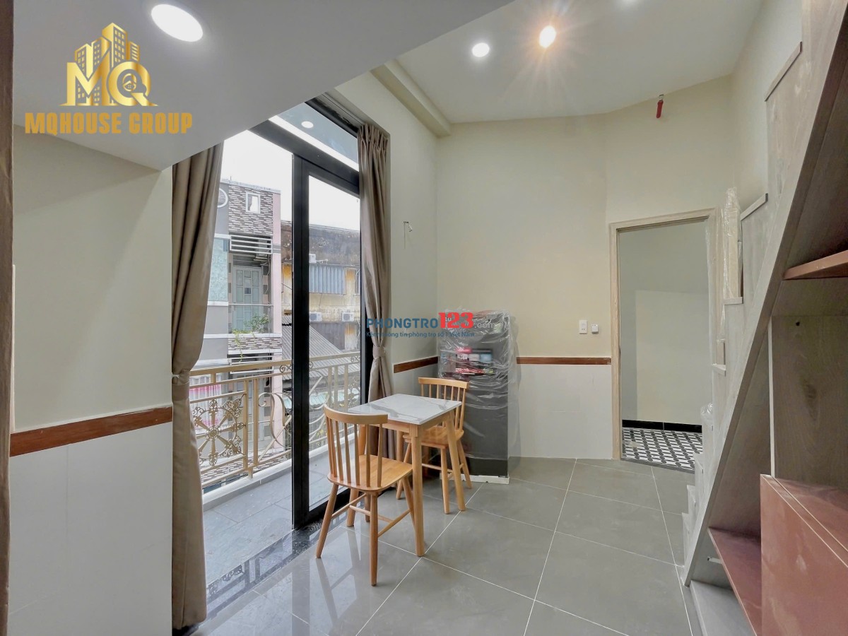 CHO THUÊ DUPLEX CỬA SỔ, BAN CÔNG, MÁY GIẶT RIÊNG NGAY LÝ THƯỜNG KIỆT, QUẬN 10