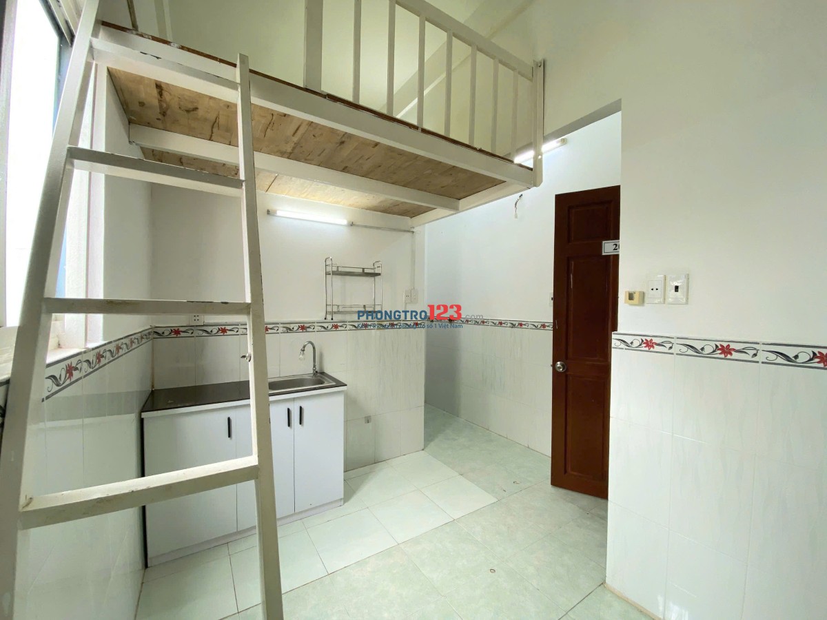 ️DUPLEX CỬA SỔ TRỜI Ở NGAY CHÂN CẦU CHỮ Y Q8