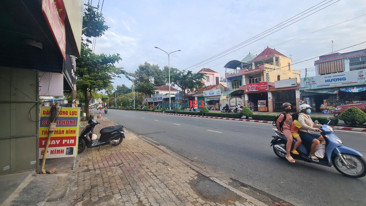 Cho thuê nhà mặt tiền kinh doanh 67,5m2 chỉ 10tr/tháng ngay Phường Phú Hòa, Tp Hồ Chí Minh