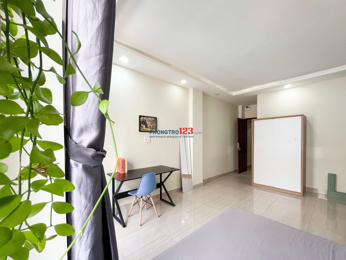 Căn Hộ STUDIO BAN CÔNG Xịn, hiện đại Full NT ngay Tô Hiến Thành, Quận 10