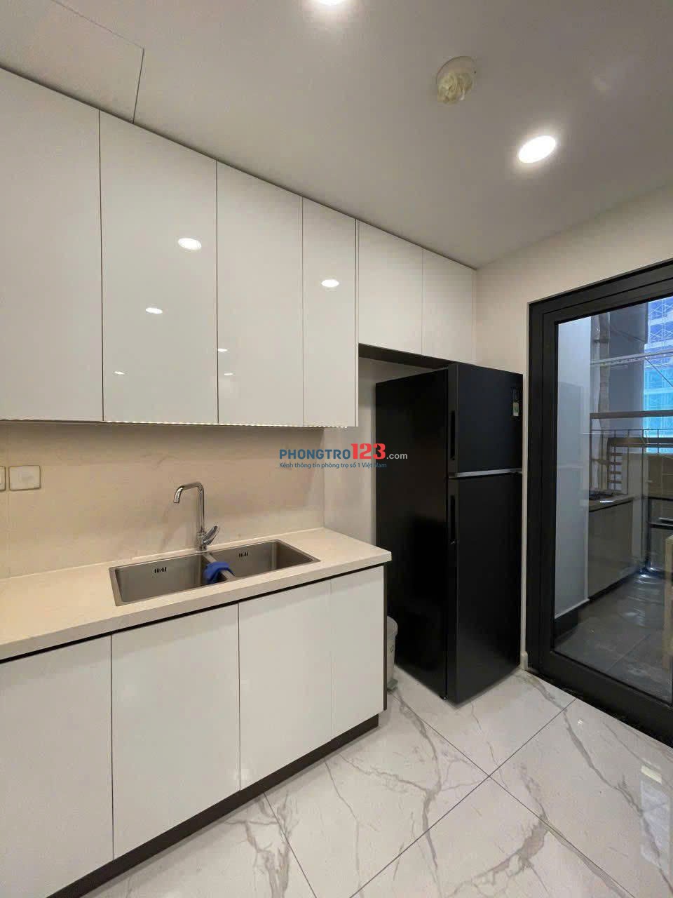 Cho thuê C/c Ruby Garden 2PN- 79m2-Ban Công full nội thất giá 9,5 tr/th