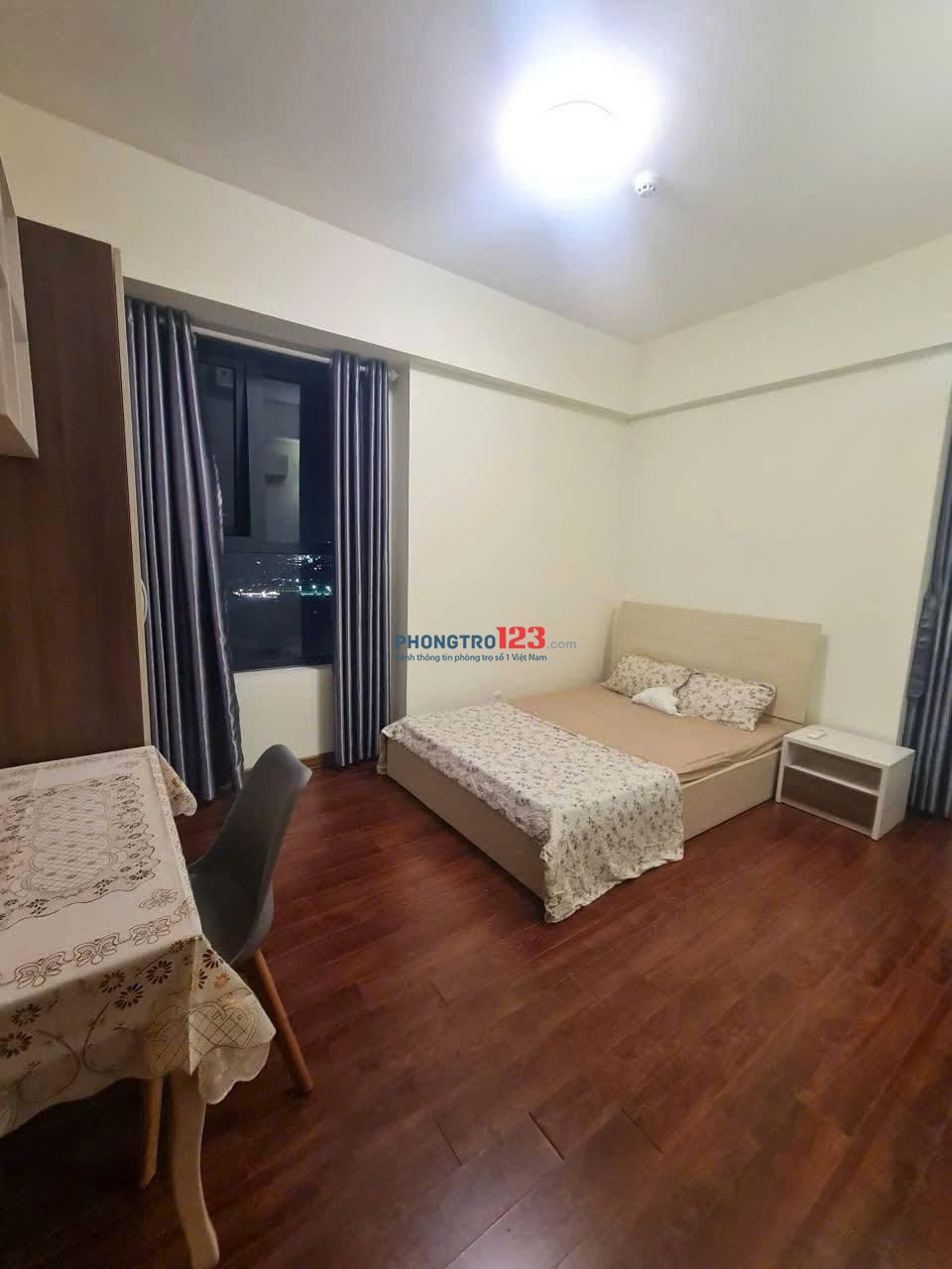 C/c Screc-Trường Sa Q.3 Full nội thất 2PN, 77m2, giá thuê 12 triêu/th