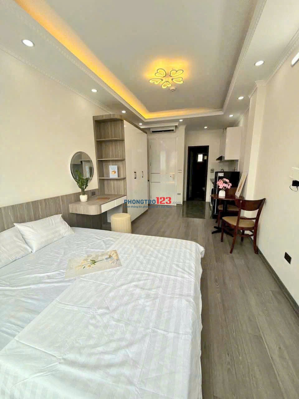 ! Chú ý , Chú Ý - Căn Hộ Ban Công FULL Nội Thất - Lê Quang Định Gần Chợ Bà Chiểu