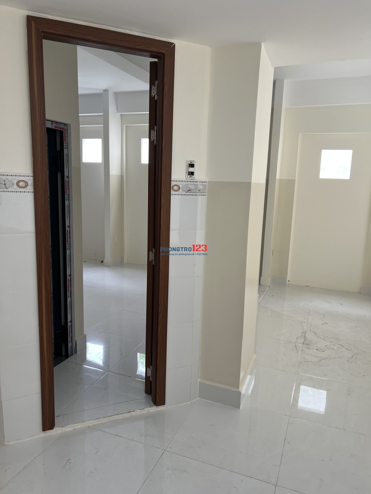 Trọ đang trong quá trinh hoàn thiện. 5~7 ngày nữa sẽ ở được ngay. Và miễn phí đến cuối tháng 9