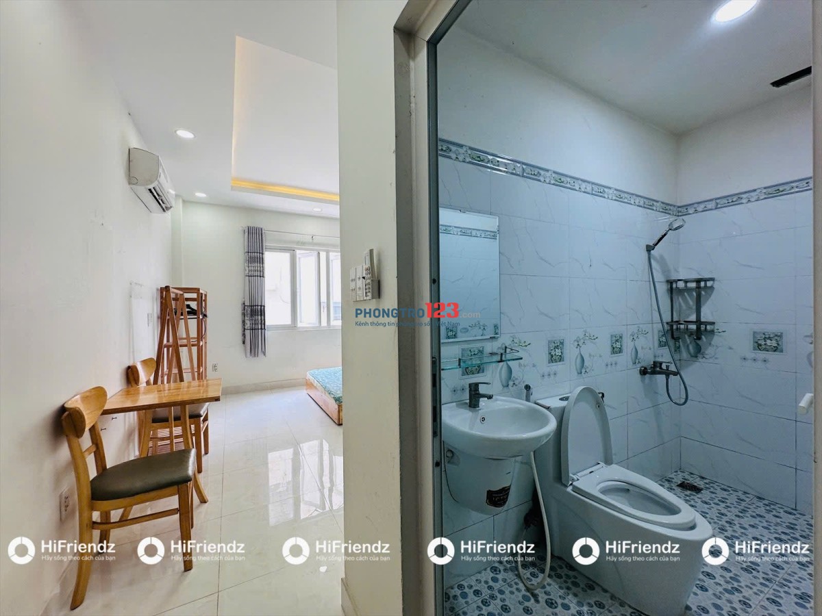 Cho thuê Căn hộ Full nội thất-Phòng Đẹp Rộng thoáng- Nhiều tiện ích xung quanh ngay Trung tâm Quận 2