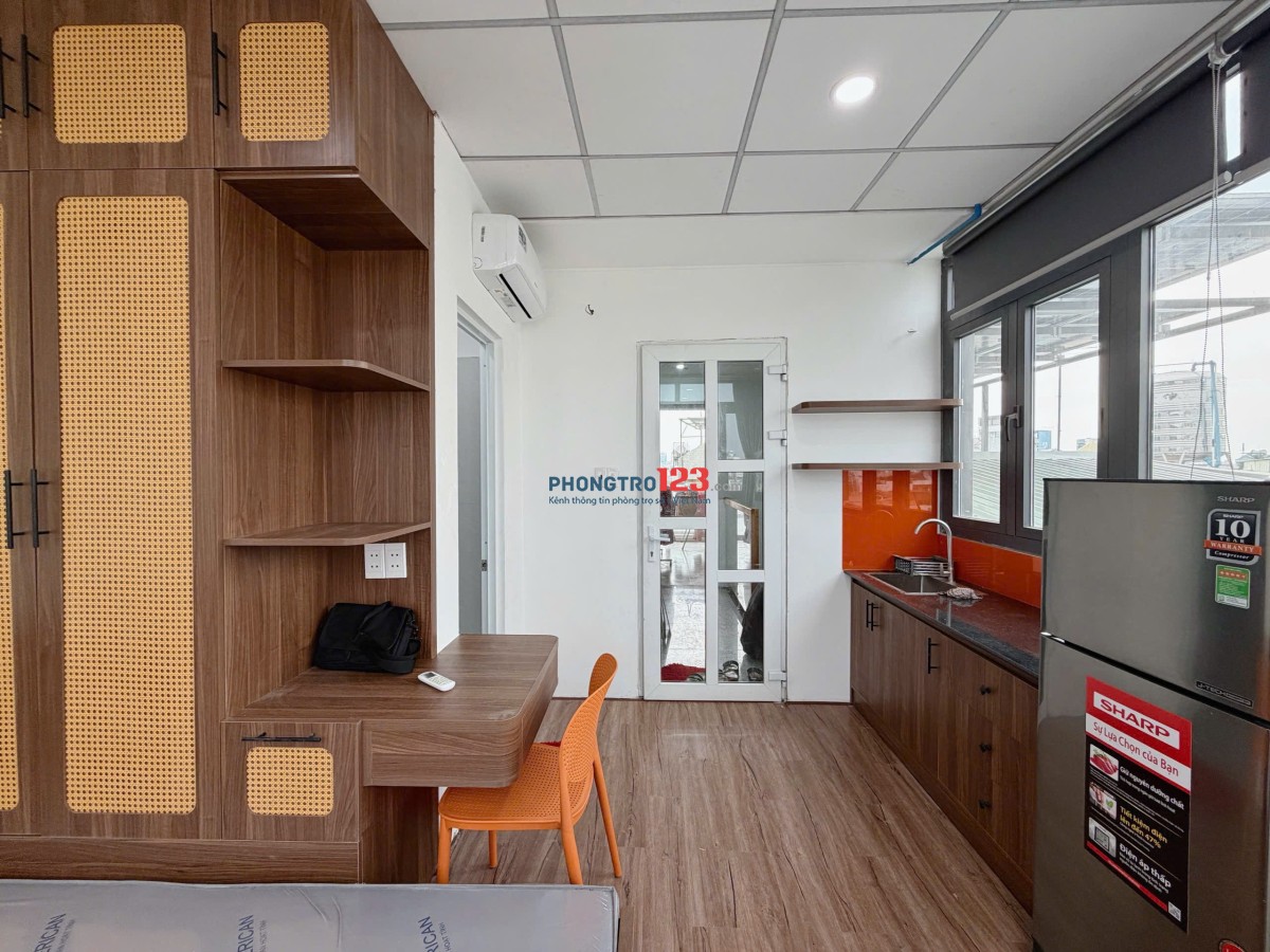 PHÒNG CÓ GÁC FULL NỘI THẤT CÓ CỬA SỔ LỚN RỘNG - GẦN ĐH VĂN LANG ĐH MỞ ĐH CÔNG NGHIỆP