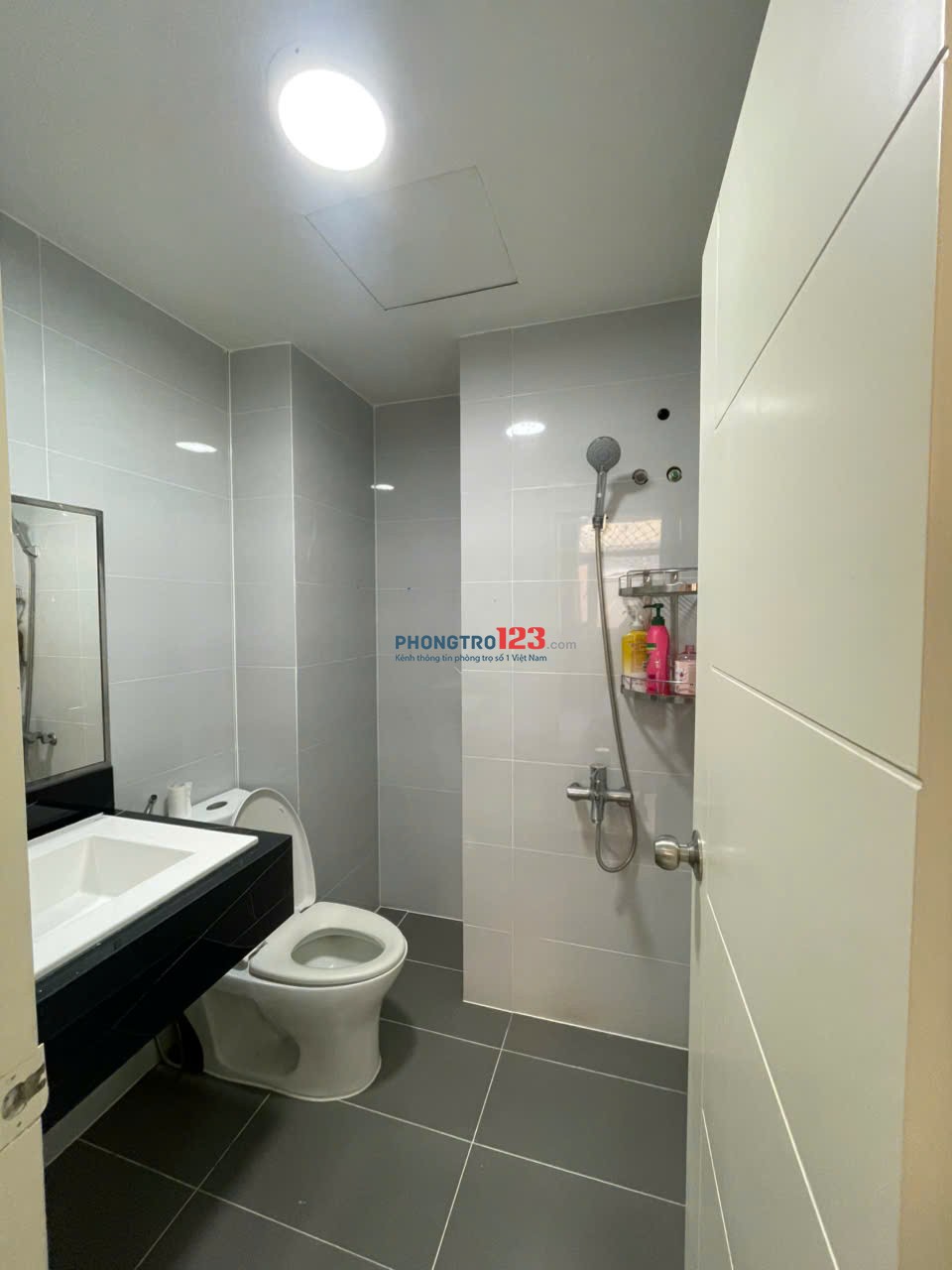 Tìm bạn ở ghép/Share phòng trong căn hộ chung cư 150 m2 ở Bình Tân, gần Đầm Sen