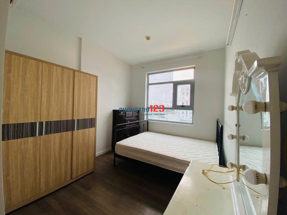 Cho thuê C/c Phúc Yên Full nội thất 2 PN/2wc/74m2 giá 9,5 tr/th nhà trống sẵn.