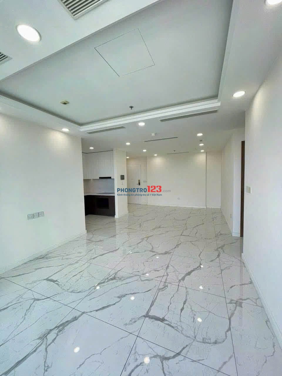 Chung cư Bàu Cát 2 (thang máy) 3PN ko Nội thất giá 10,5 triệu/th