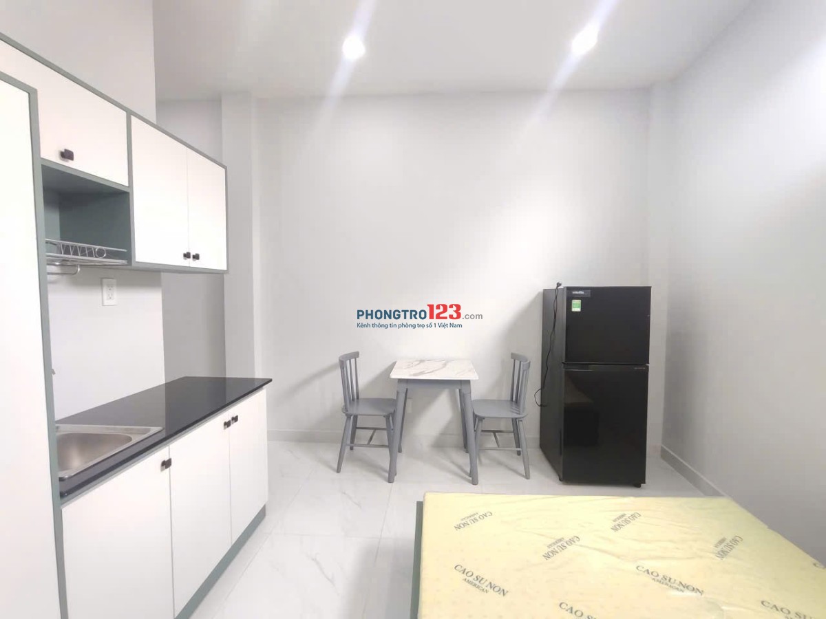 Phòng trọ full nội thất, thoáng mát gần UEH, UFM – Nguyễn Đình Chiểu, Phú Nhuận