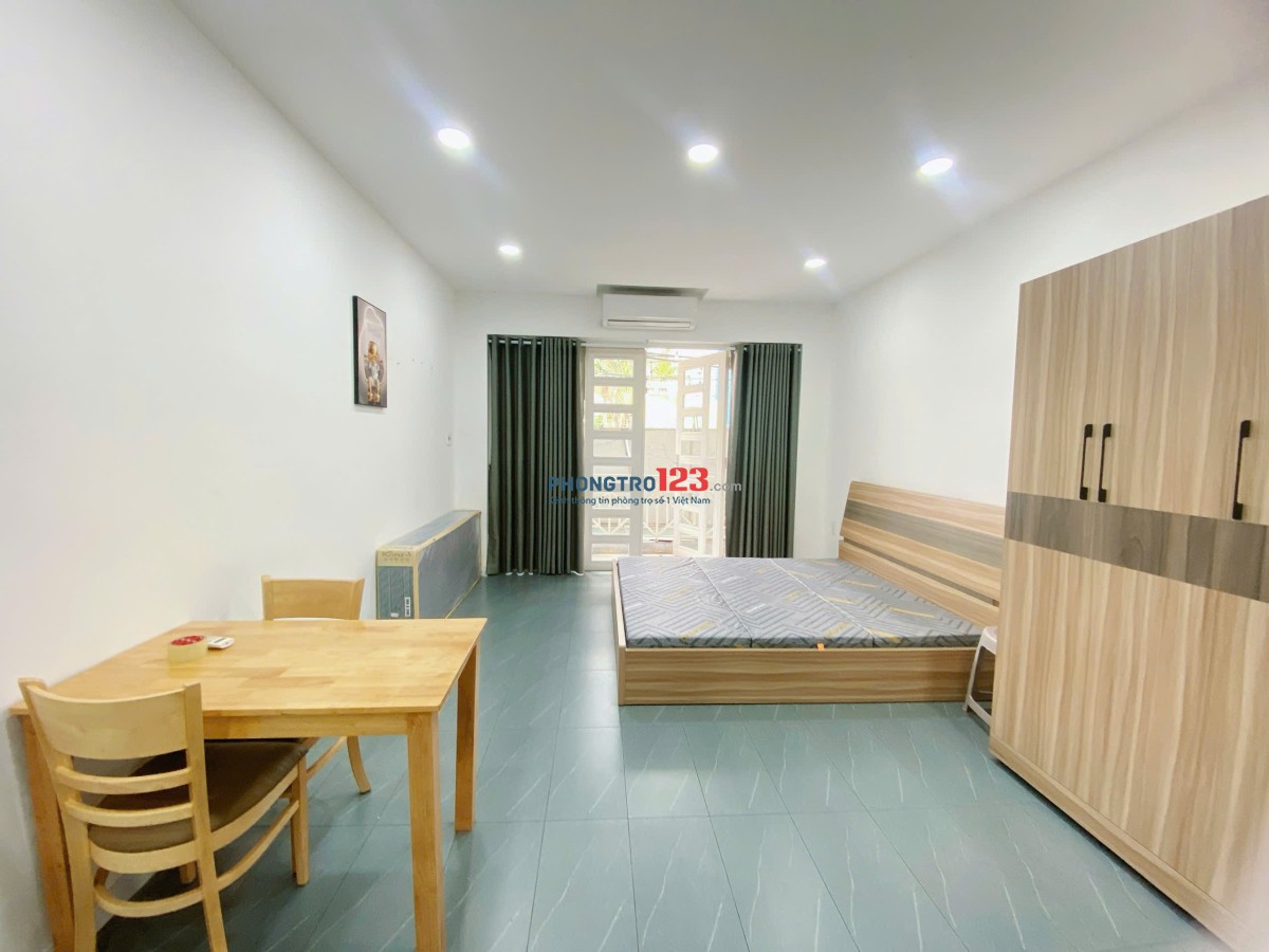 1PN TÁCH BẾP + BAN CÔNG FULL NỘI THẤT GẦN VLU – HUTECH – UEF