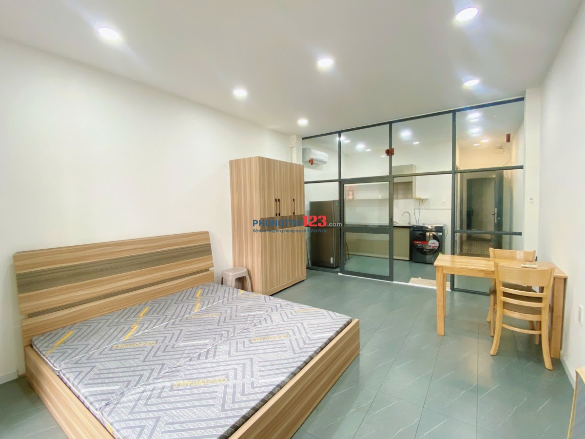 1PN TÁCH BẾP + BAN CÔNG FULL NỘI THẤT GẦN VLU – HUTECH – UEF