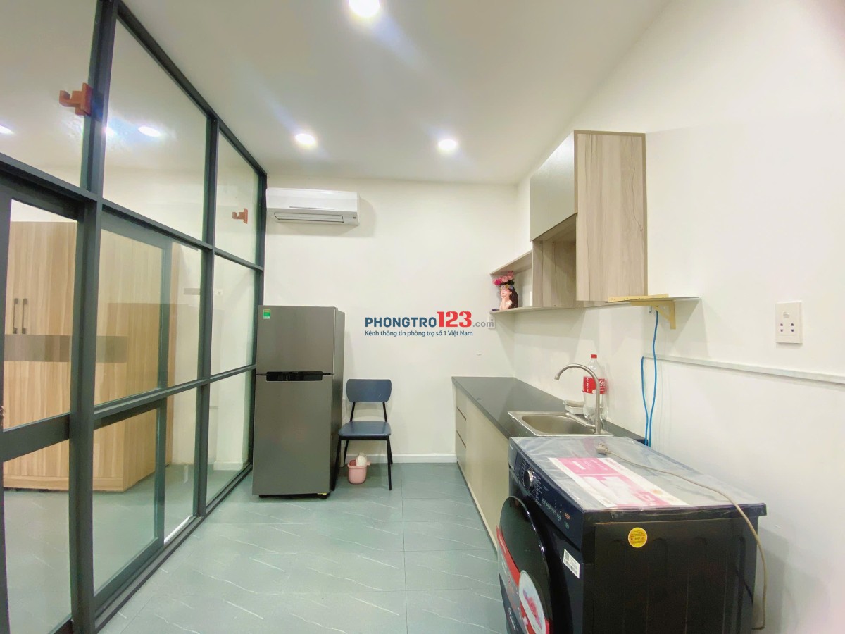 1PN TÁCH BẾP + BAN CÔNG FULL NỘI THẤT GẦN VLU – HUTECH – UEF