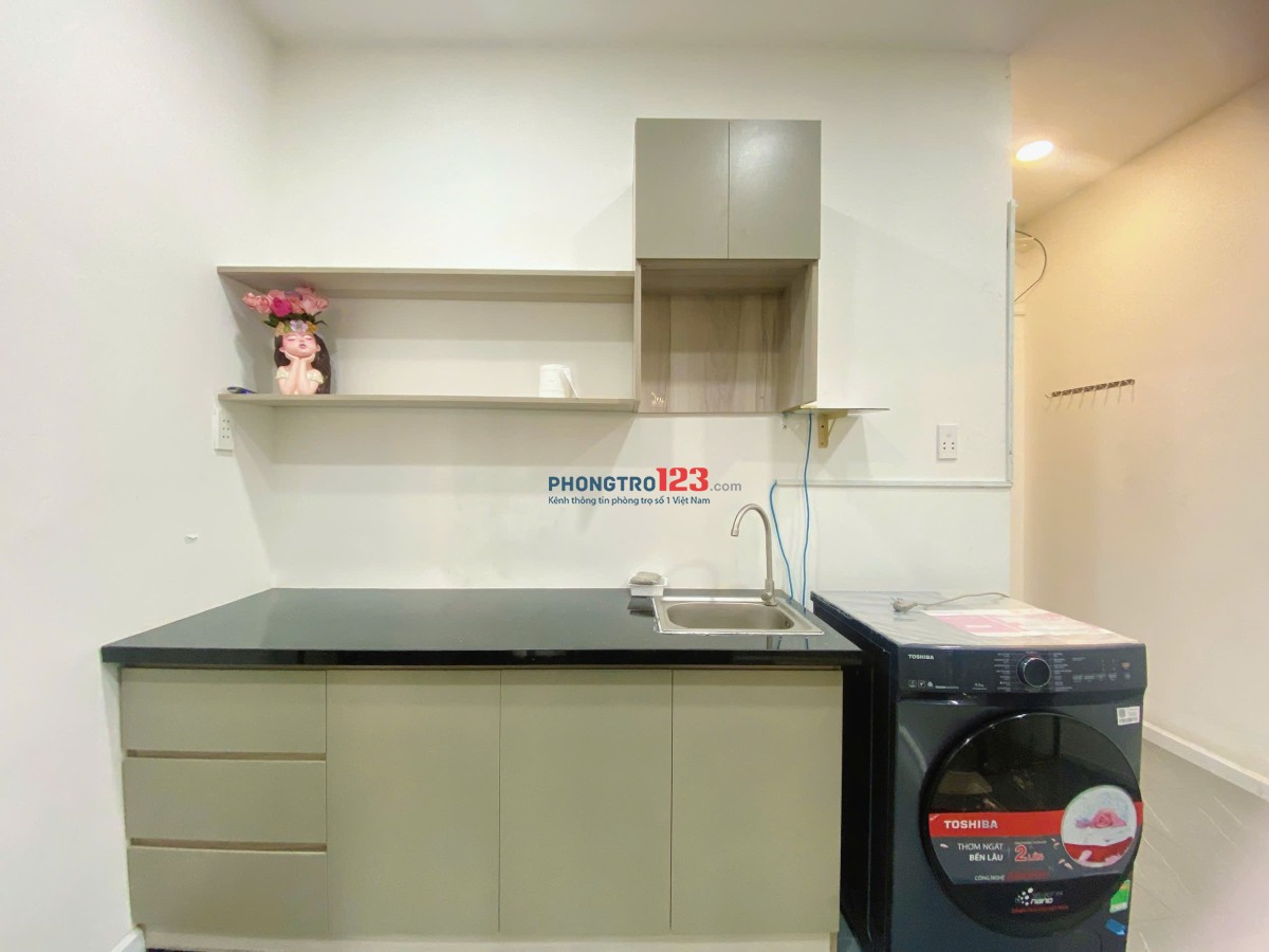 1PN TÁCH BẾP + BAN CÔNG FULL NỘI THẤT GẦN VLU – HUTECH – UEF