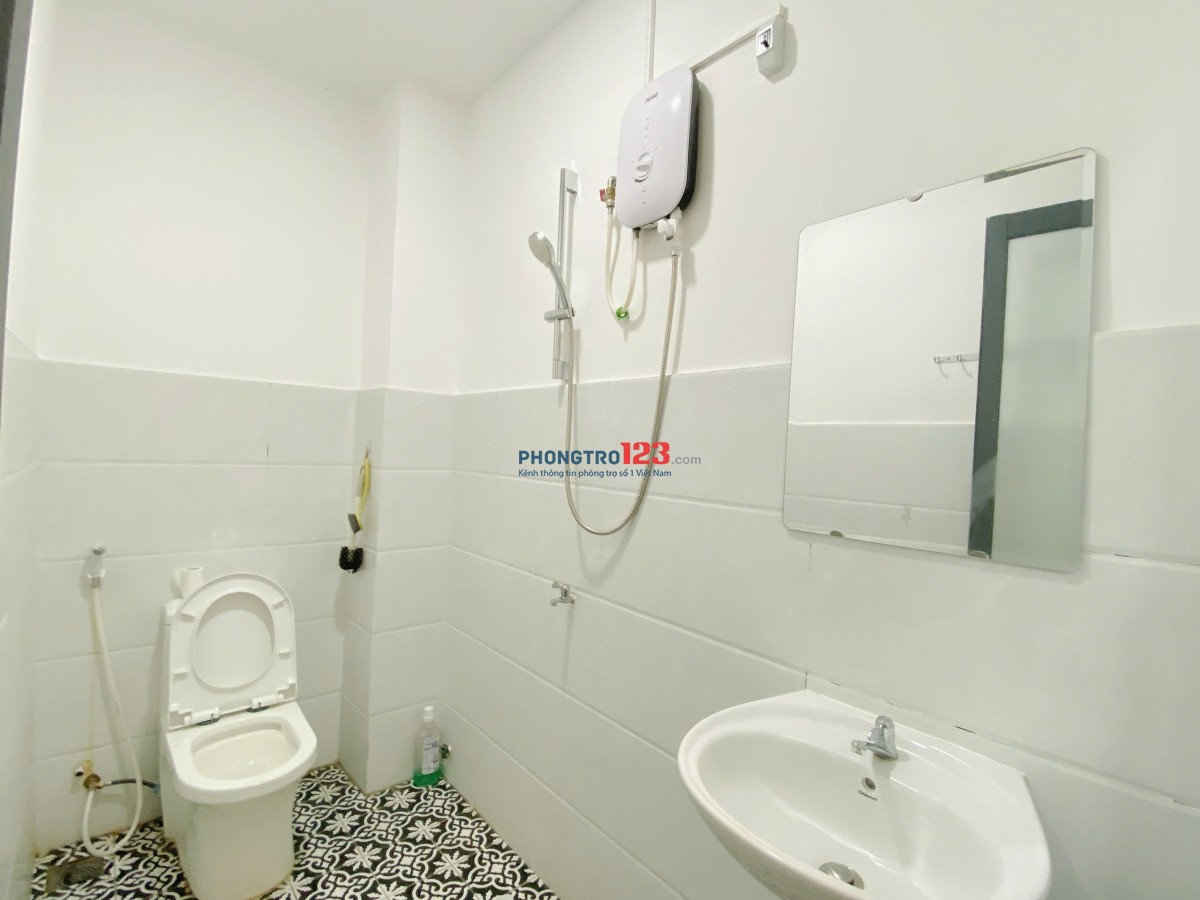 1PN TÁCH BẾP + BAN CÔNG FULL NỘI THẤT GẦN VLU – HUTECH – UEF