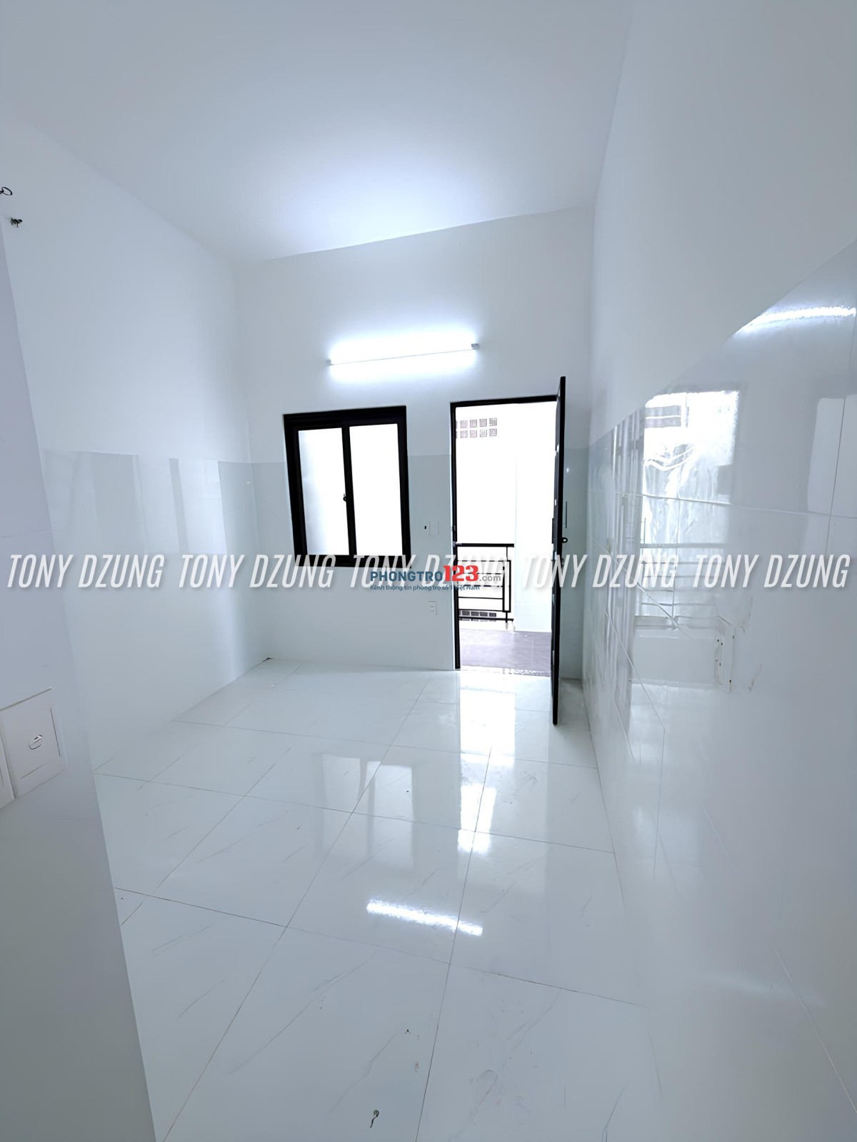 PHÒNG MỚI CÓ CỬA SỔ THOÁNG MÁT - CÓ KỆ BẾP - NGAY GẦN VINCOM QUANG TRUNG - BV HỒNG ĐỨC