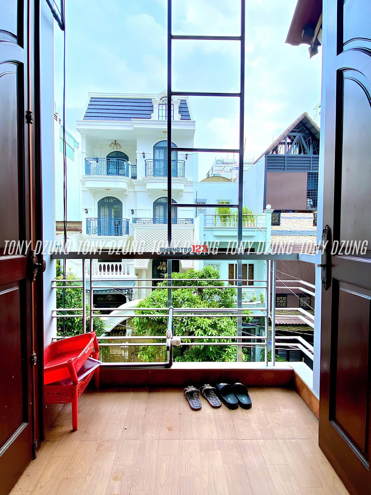 PHÒNG BAN CÔNG, CỬA SỔ- SIÊU RỘNG - FULL NỘI THẤT CAO CẤP - LẦU 1 - GẦN VINCOM PHAN VĂN TRỊ