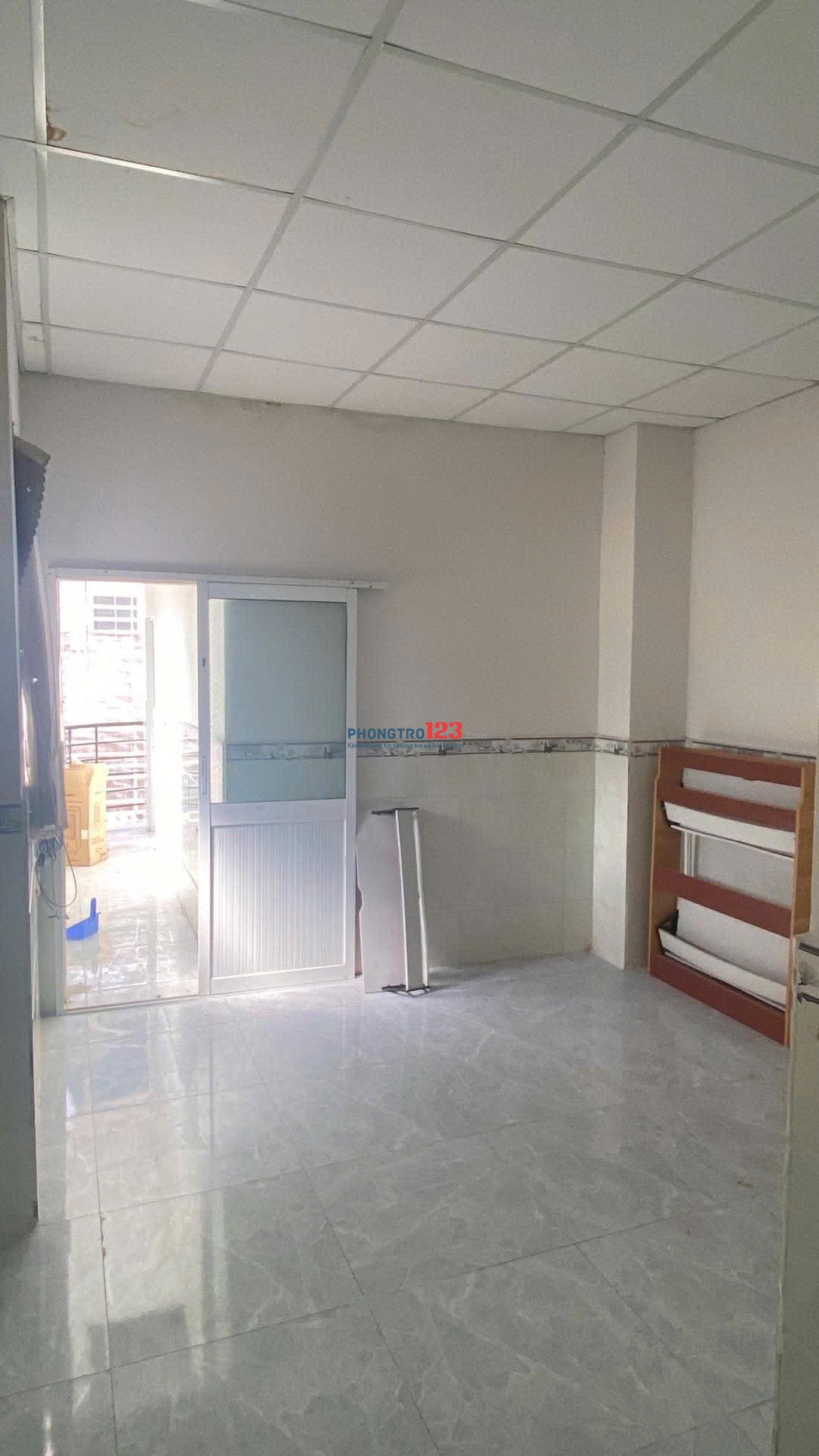 Cho thuê phòng Cho thuê phòng 15m2 lối đi riêng giờ giấc tự do trung tâm quận 3 gần ga ,trường học ,