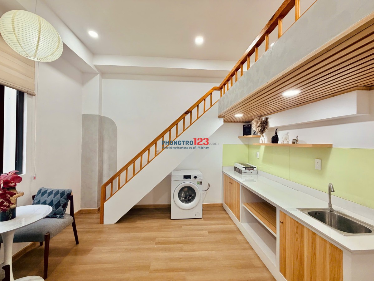 Căn Hộ Gác Lửng Gần ĐH Bách Khoa ĐH Kinh Tế UEH ĐH Ngoại Thương Trung Tâm Quận 10 Tân Bình